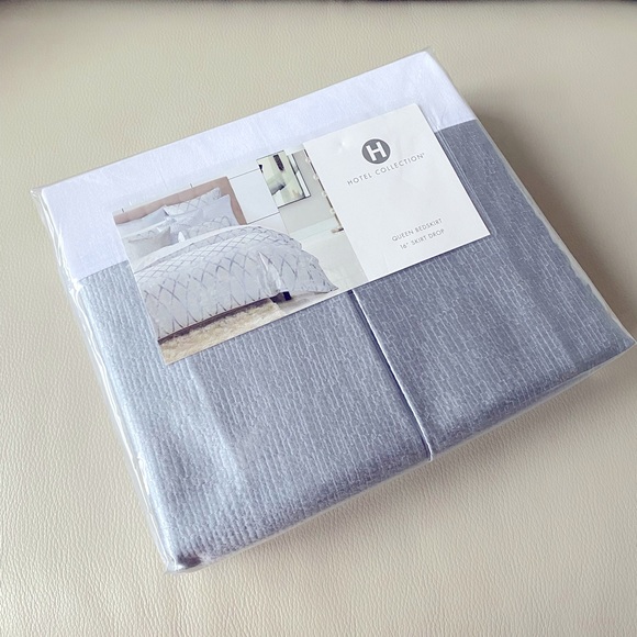 Hotel Collection bed skirt - queen size - Picture 6 of 6